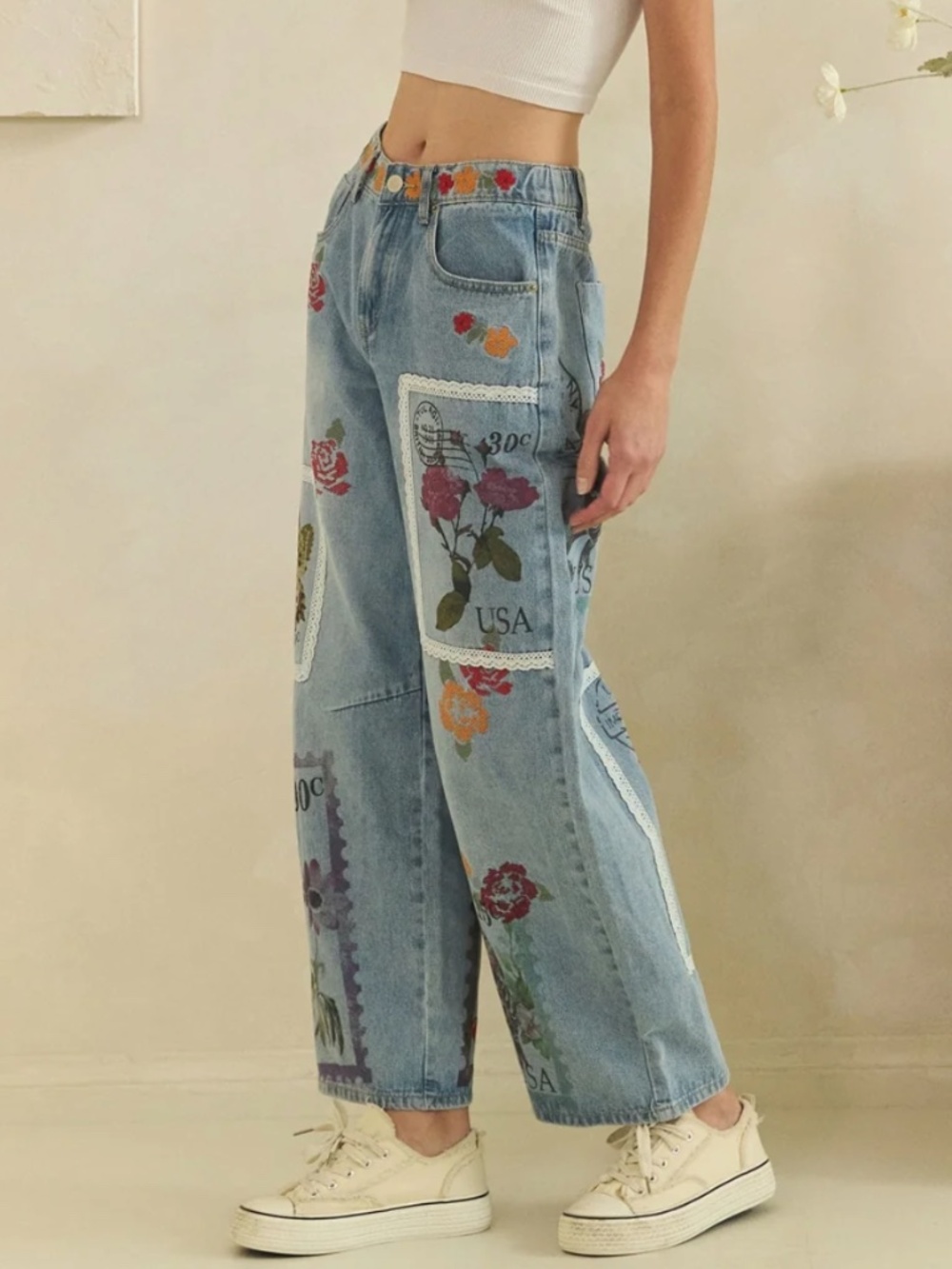 Oli & hali Floral Butterfly Print Embroidered Cropped Barrel Style Denim Pants - Picture 8 of 9